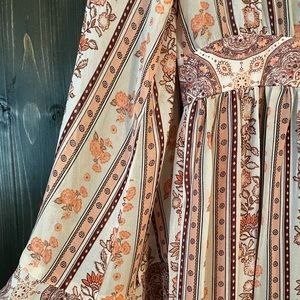 Neutral/Floral Duster